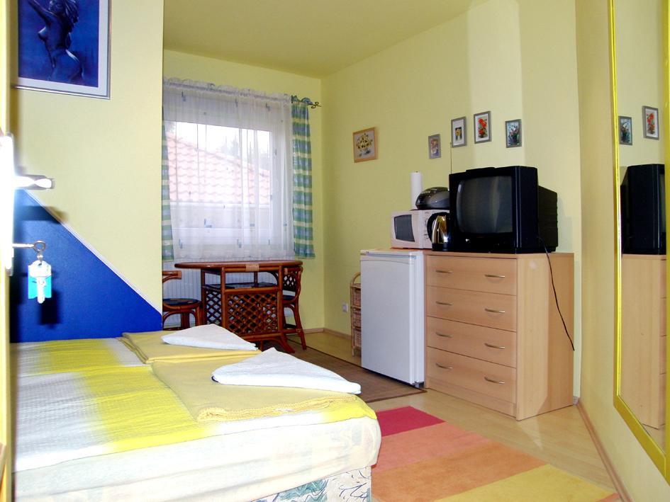 Kasper Vendégház Kőszeg Zimmer foto